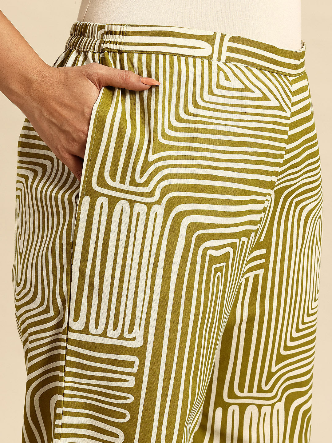 Mhd Stripes Embroidered Regular Beads & Stones Kurta With Palazzos Co-Ords Set