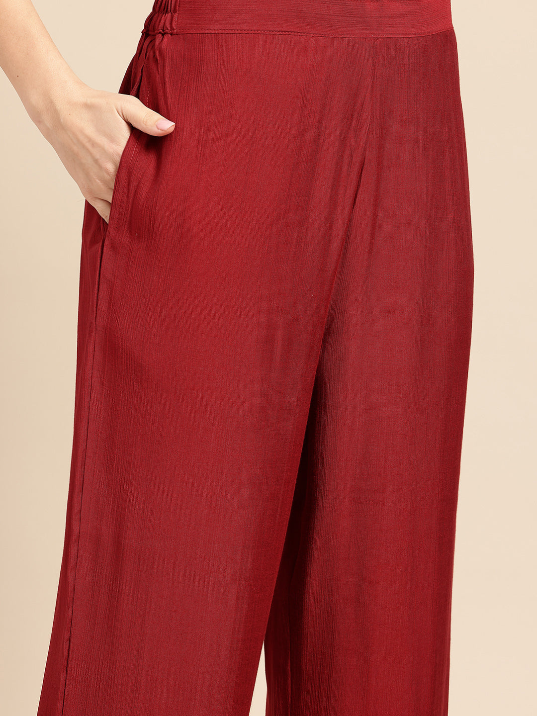 Red Floral Thread Work Kurta With Trousers Co-Ords Set