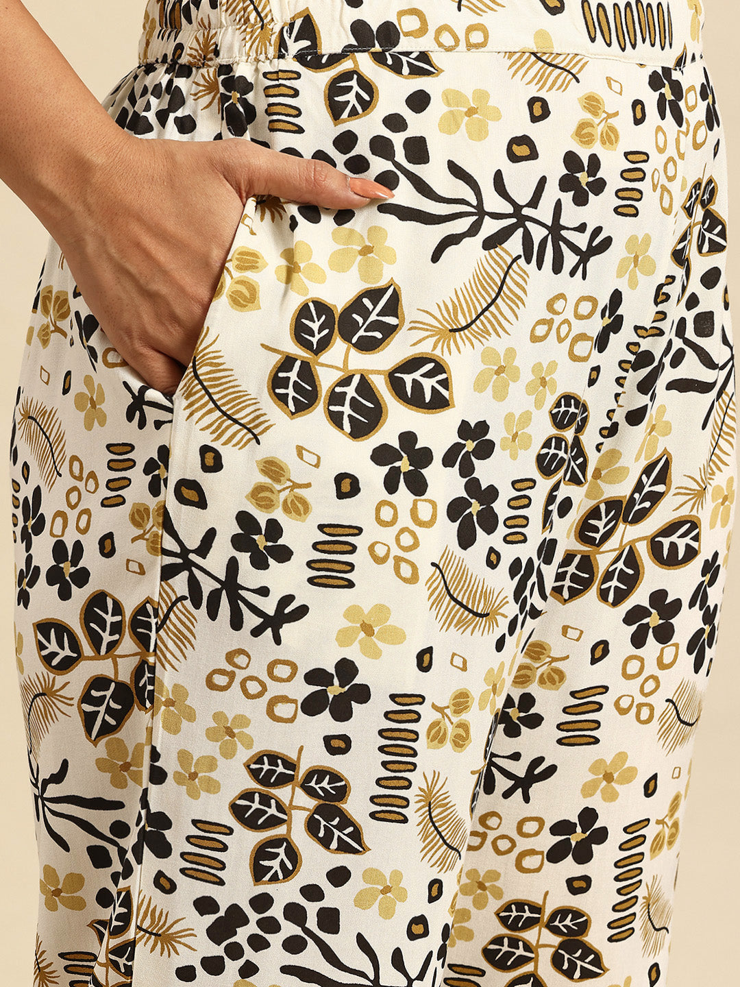 Black Aop Coord With 3/4 Sleeve  For Women