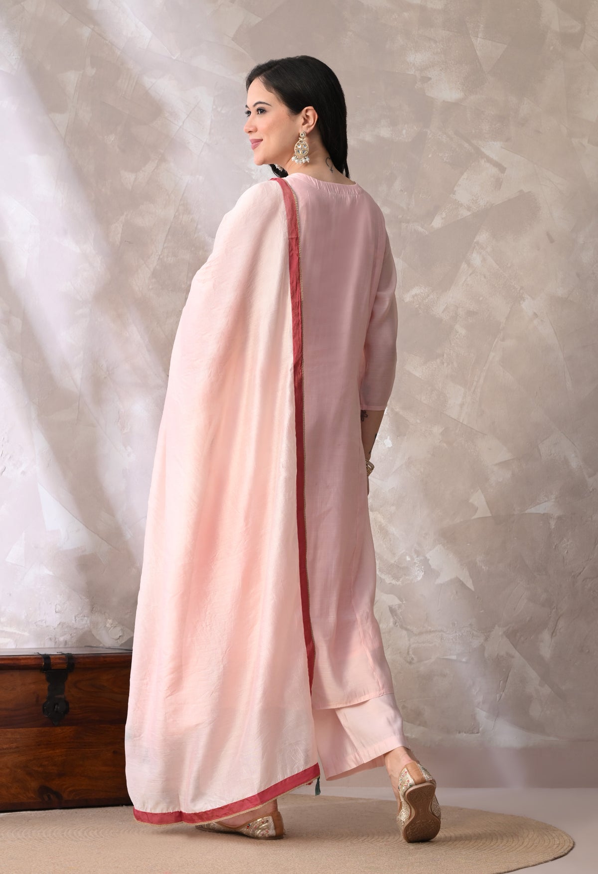 Pink Floral Embroidered Regular Thread Work Kurta with Palazzos