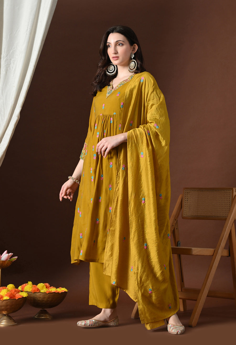 Mustard Ethnic Motifs Embroidered Regular Thread Work Kurta with Palazzos & With Dupatta