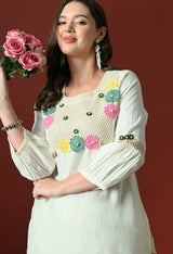 White Yoke Design Printed Casual Round-Neck Top With Trousers