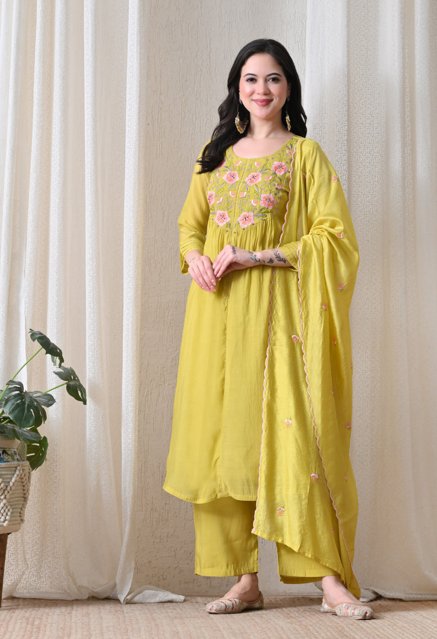 2973 YELLOW - image 3