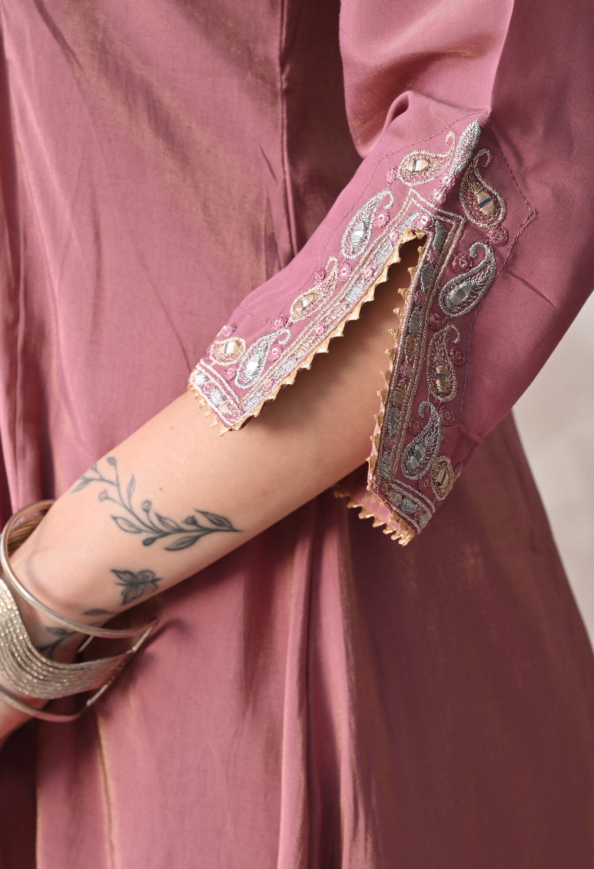 Onion Rounded Kurta With Pant And Dupatta For Women - 2570 view 5