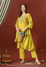 Yellow Straight Kurta With Plazzo And Dupatta For Women - 2612 view 4