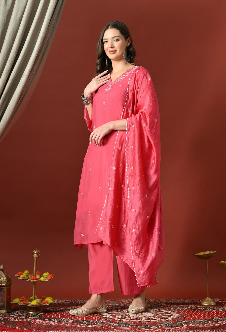 Pink Ethnic Motifs Embroidered Regular Thread Work Chanderi Cotton Kurta with