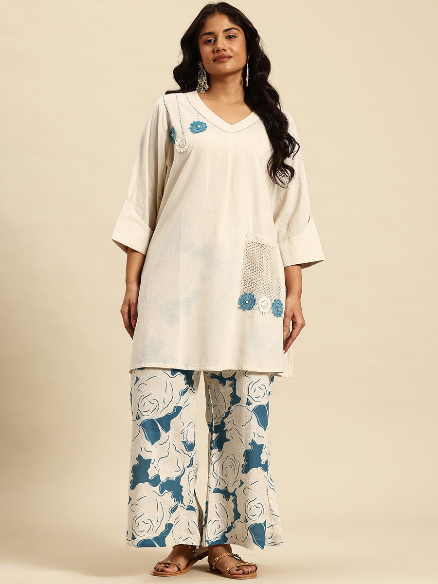 Blue Embroidered Regular Beads & Stones Kurta With Palazzos Co-Ords Set