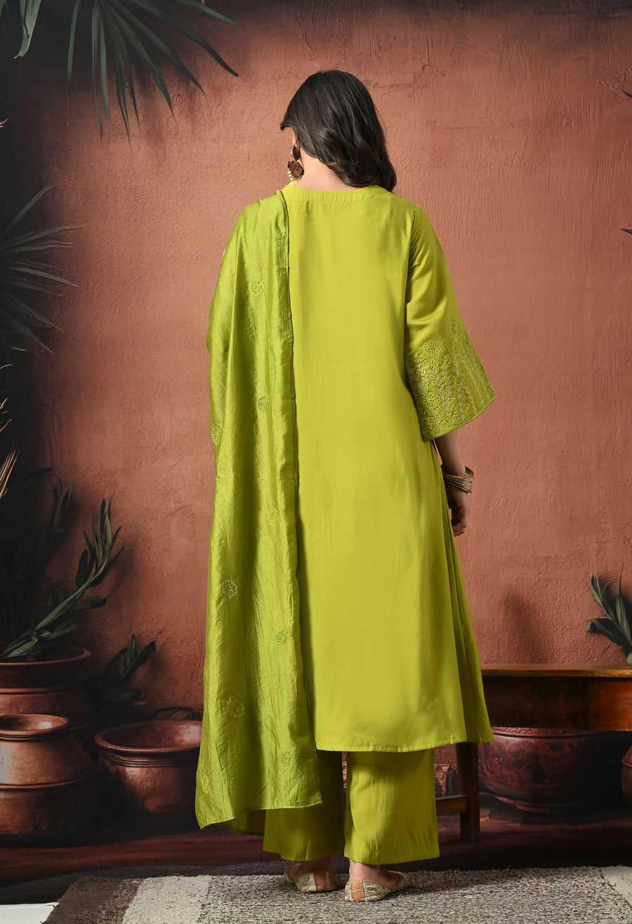 Green Ethnic Motifs Embroidered Regular Thread Work Pure Silk Kurta with Palazzos & Dupatta