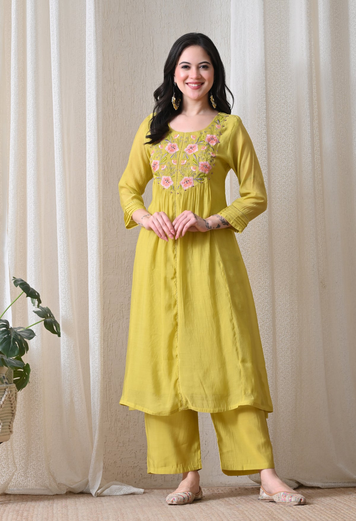 2973 YELLOW - image 5