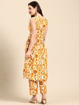 2596 YELLOW - image 2